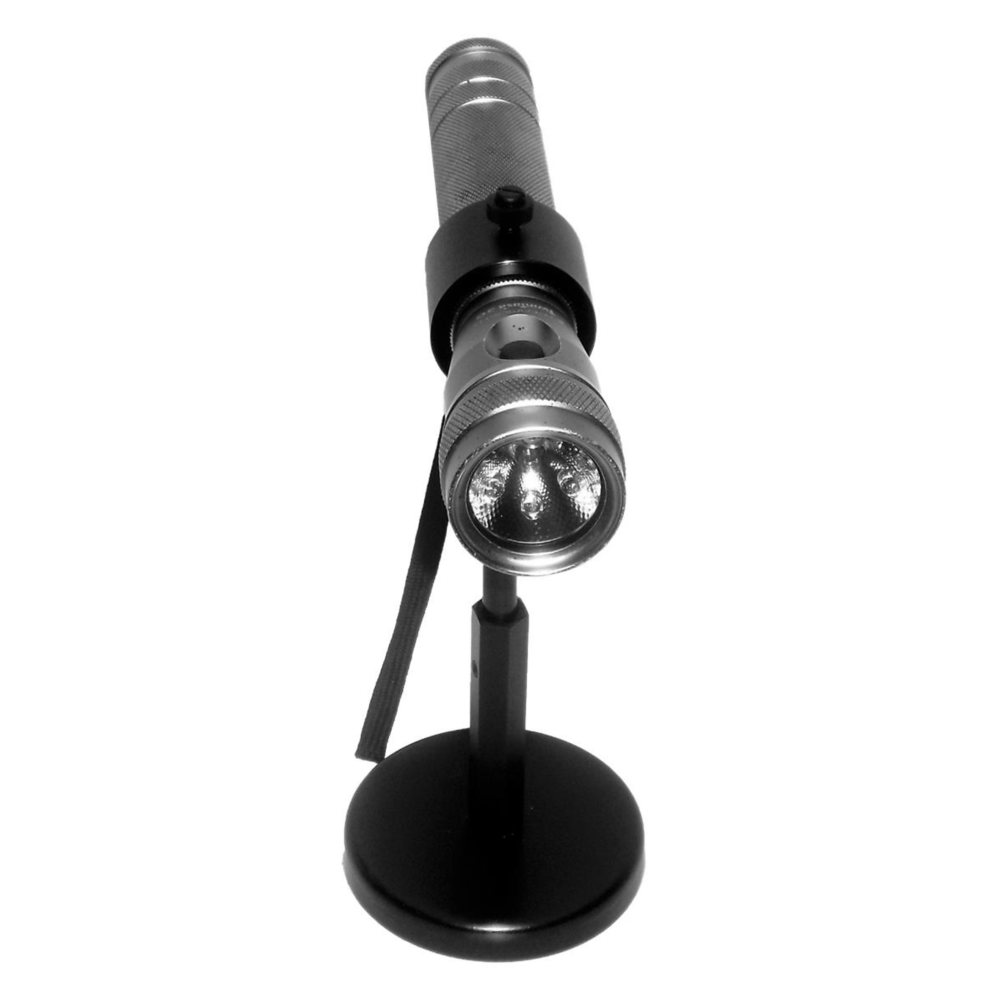 Killer Tools Black Anodized Flex Flashlight Grip — Magnetic Base, Fits Up to 1.25in. Flashlights, Model# KILART65BK